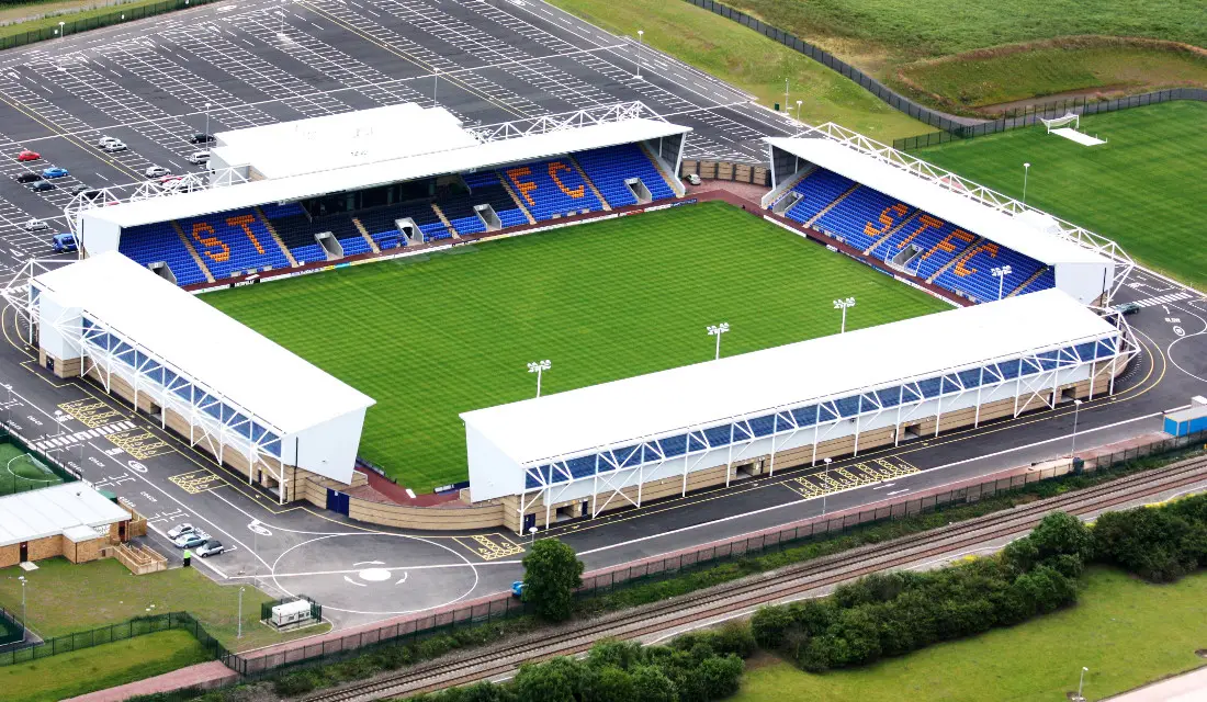 Sân vận động Montgomery Waters Meadow - Ngôi nhà của câu lạc bộ Shrewsbury Town