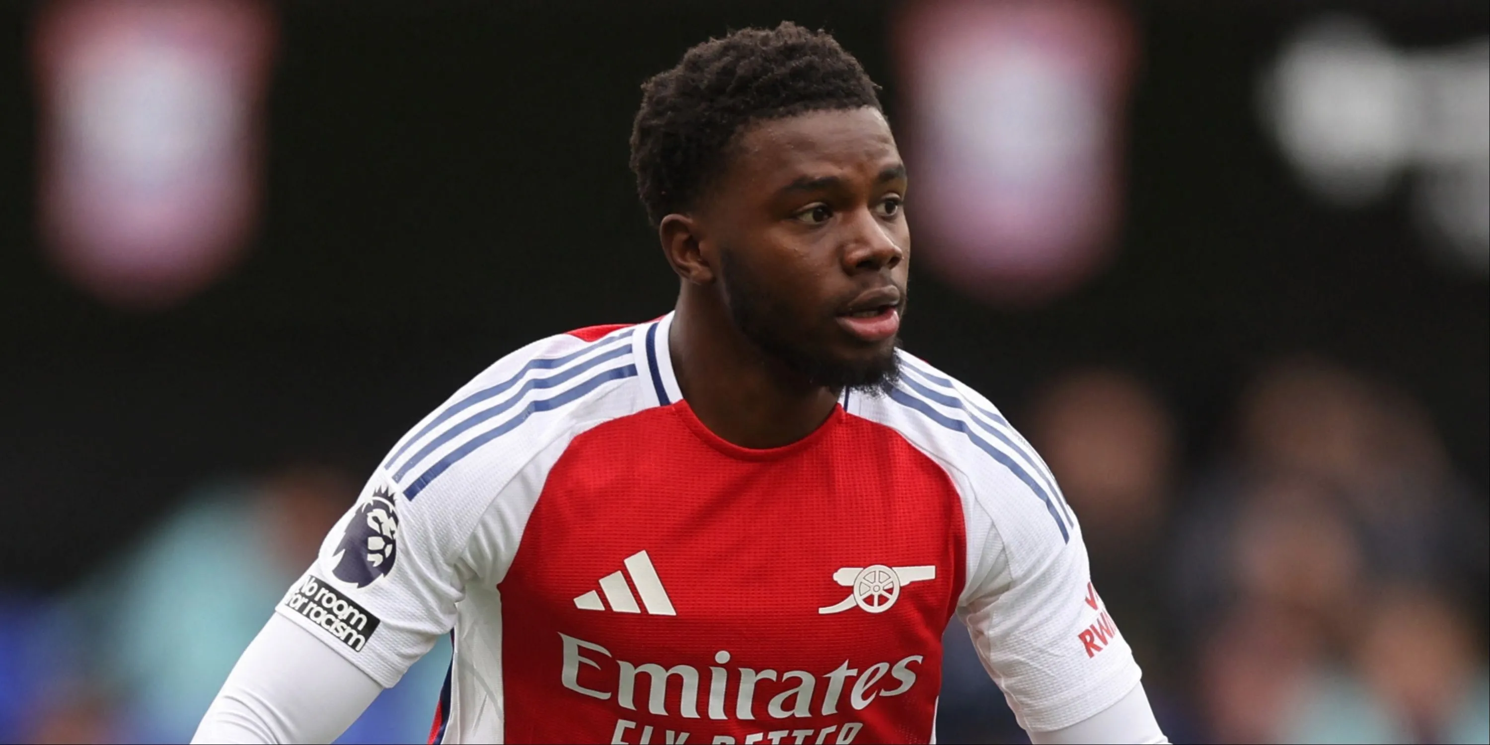 Chân dung tiền đạo trẻ Nathan Butler-Oyedeji của Arsenal