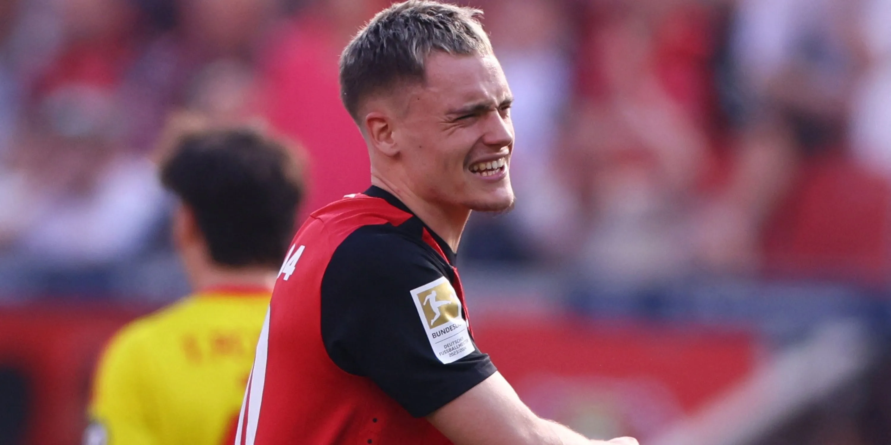 Florian Wirtz của Bayer Leverkusen trong một trận đấu