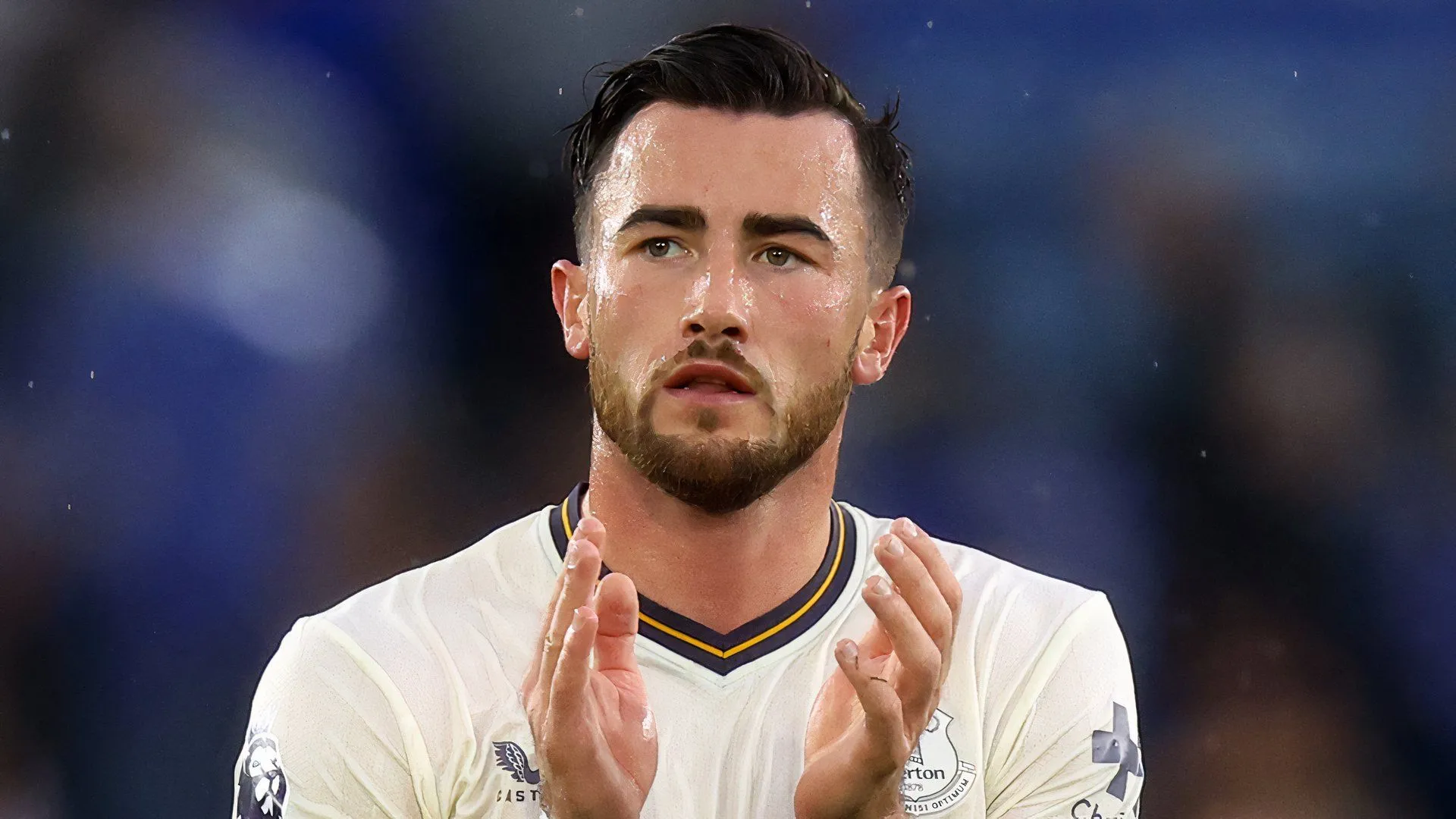 Jack Harrison thi đấu cho Everton theo dạng cho mượn từ Leeds United