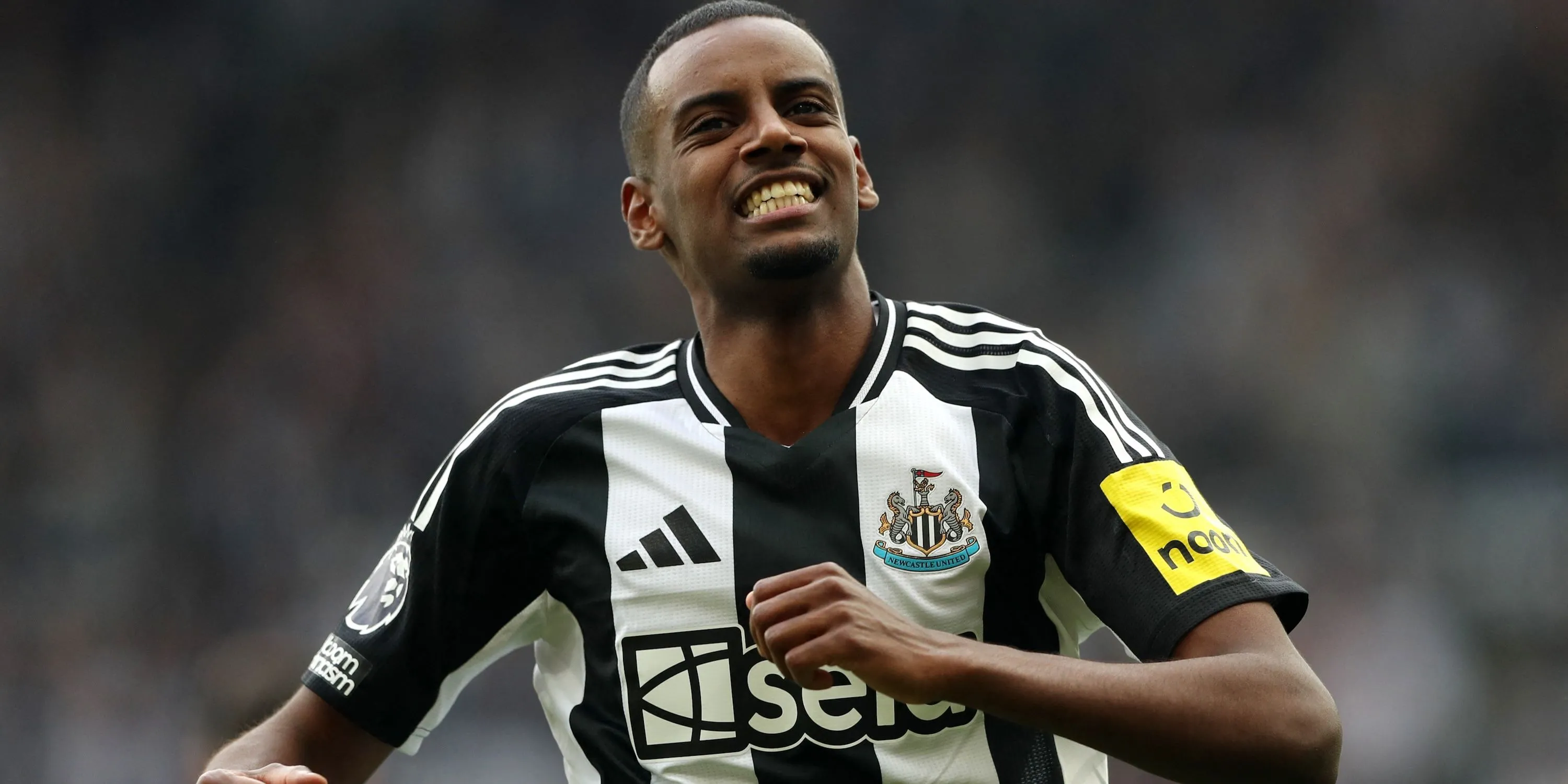 Tiền đạo Alexander Isak của Newcastle United ăn mừng bàn thắng đầu tiên, một mục tiêu tiềm năng cho Liverpool