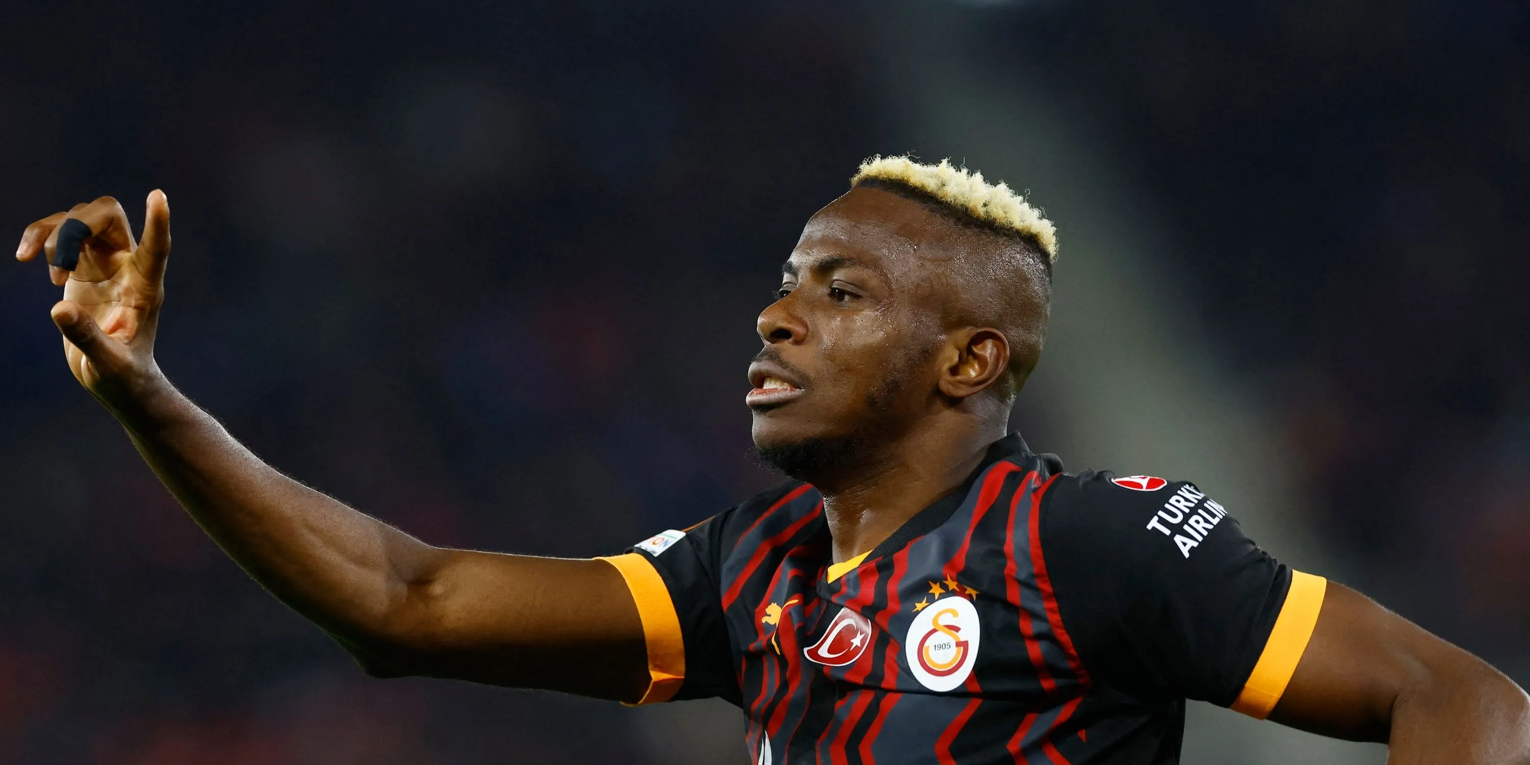 Victor Osimhen ăn mừng bàn thắng cho Galatasaray - cầu thủ được Obi-Mikel khen ngợi 'không thể ngăn cản'