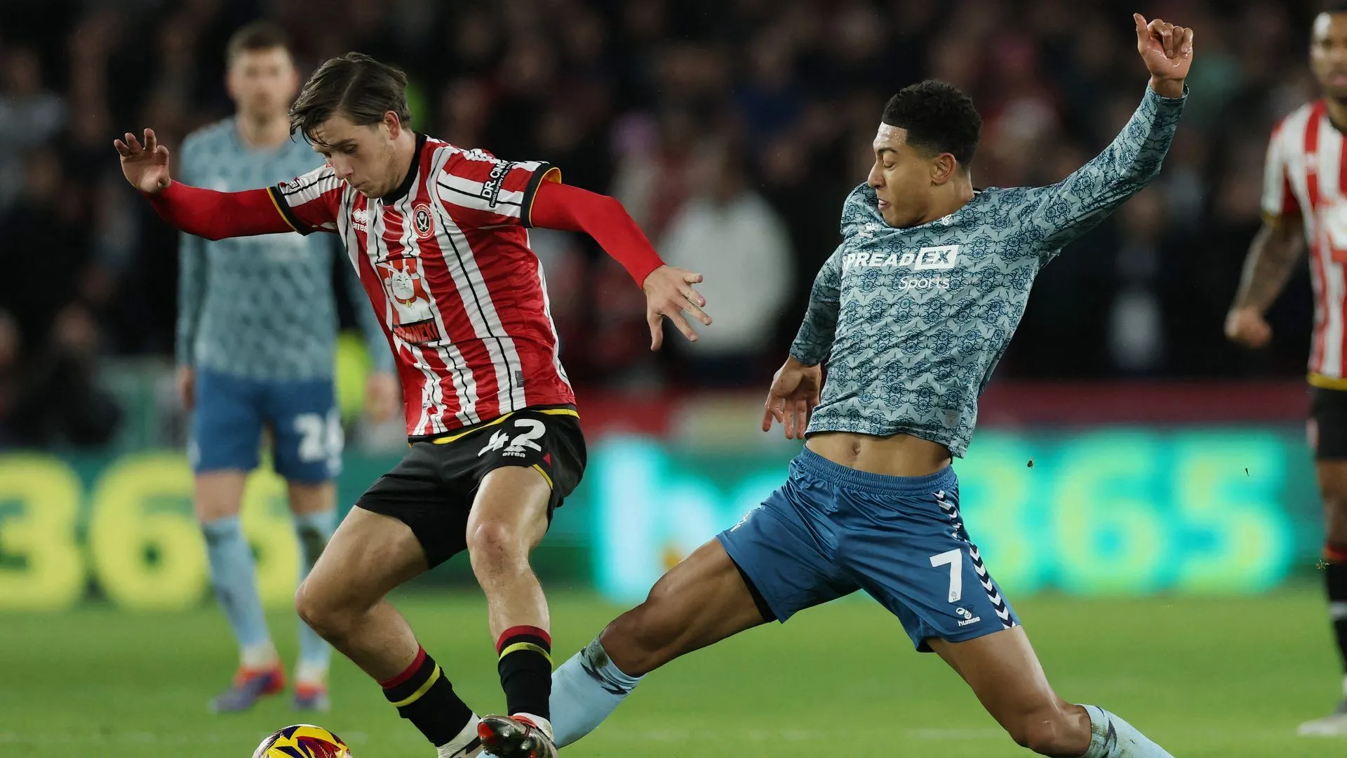 Sydie Peck, tiền vệ trẻ của Sheffield United đang lọt vào tầm ngắm của West Ham