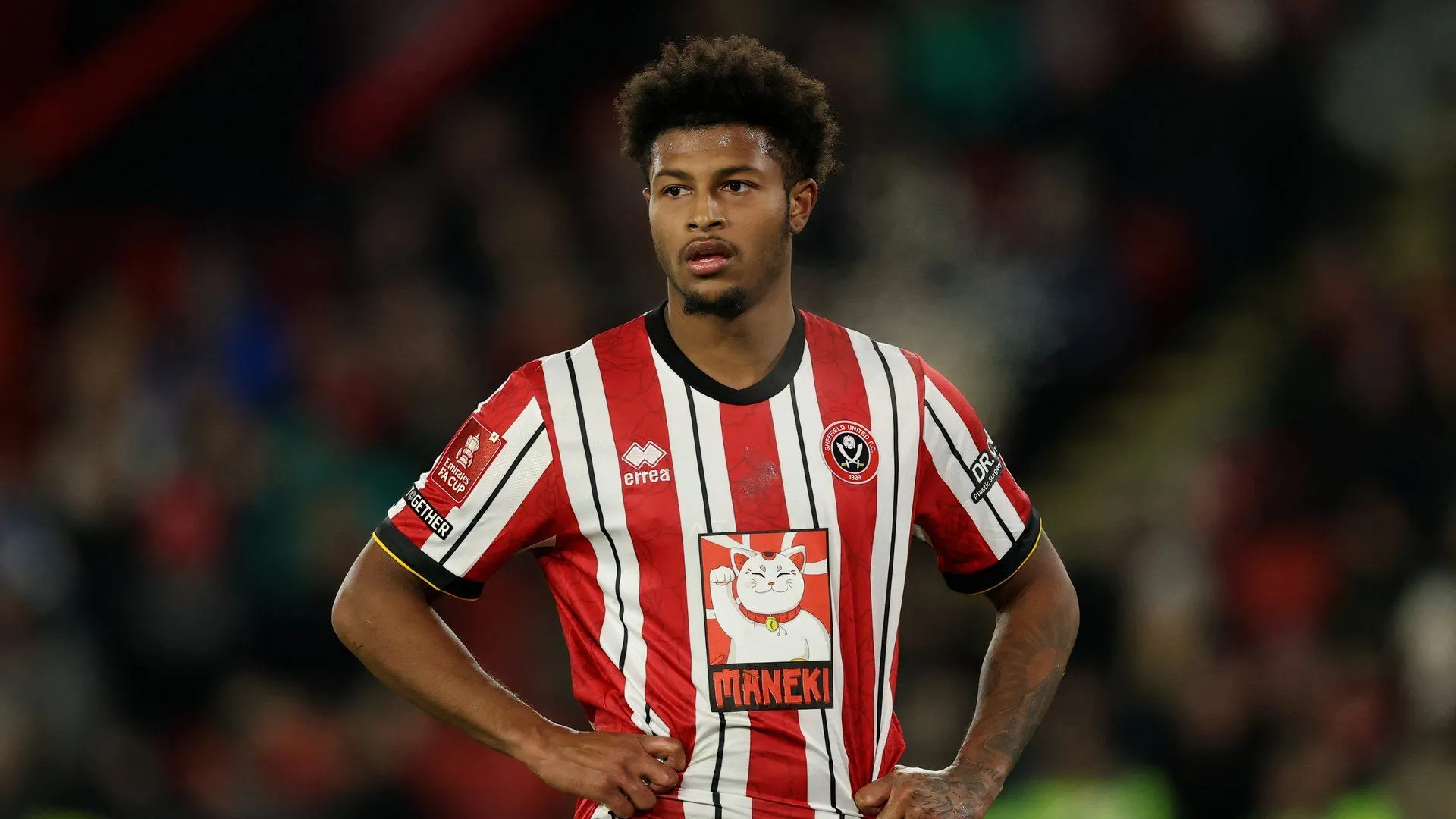 Tiền đạo Rhian Brewster thi đấu cho Sheffield United