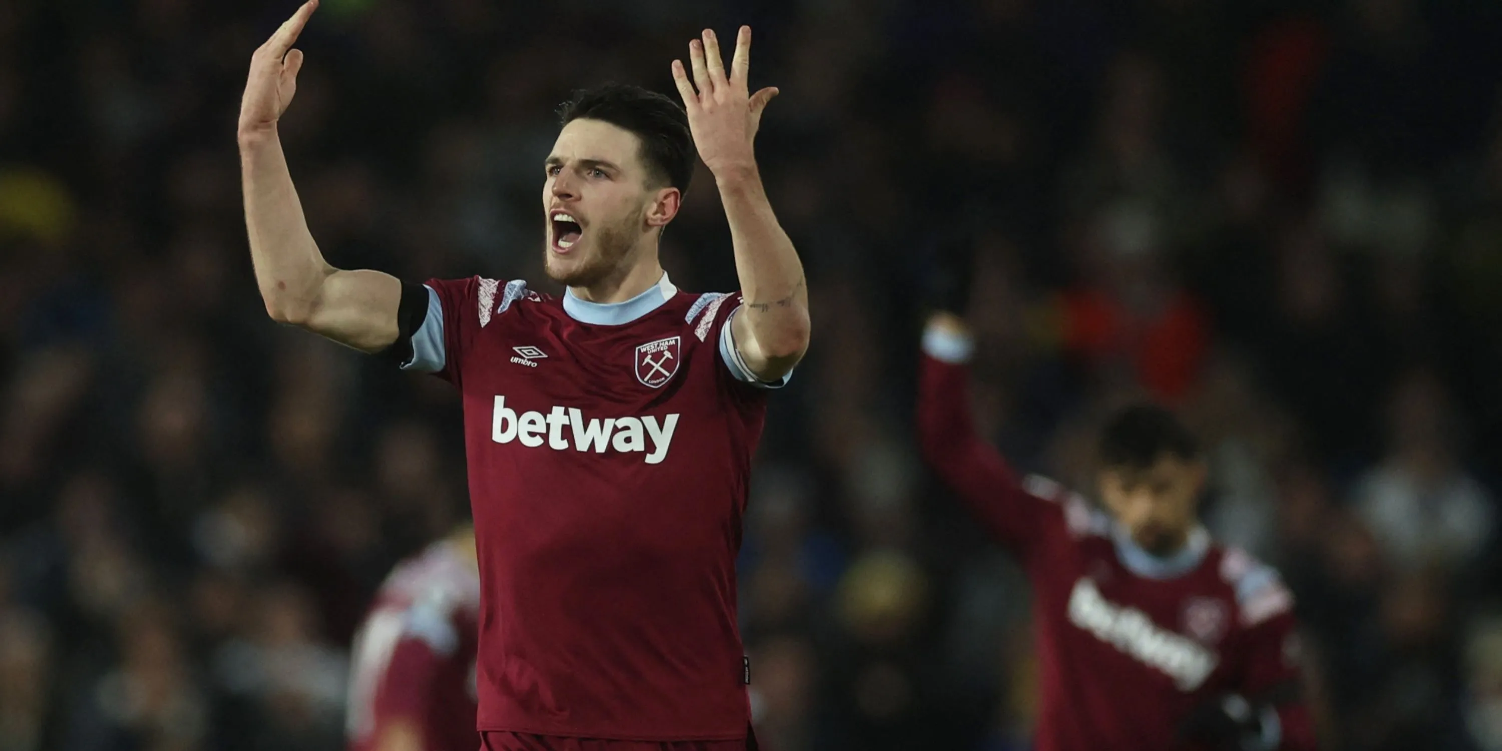 Declan Rice thi đấu nổi bật trong màu áo West Ham United