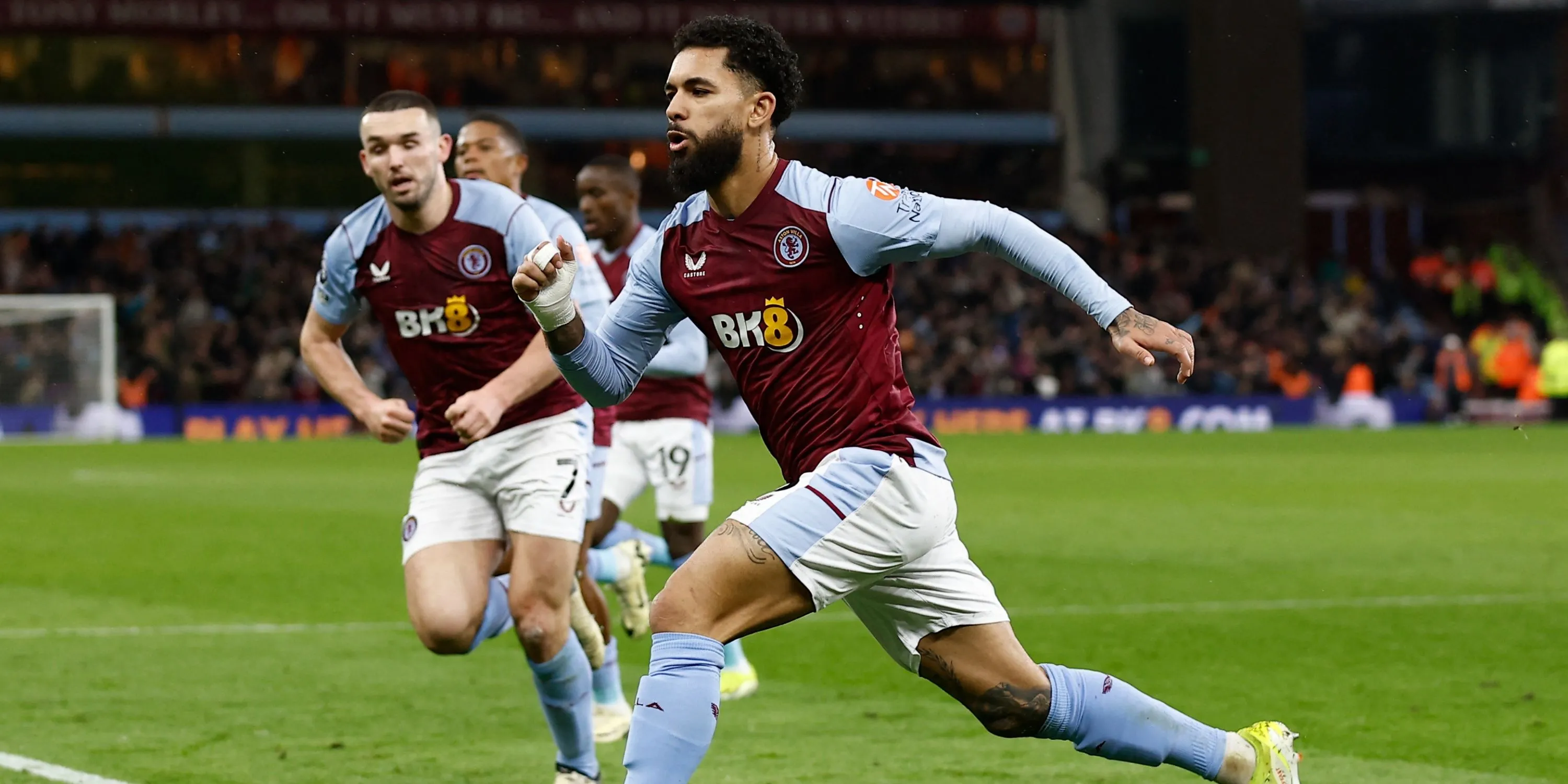 Douglas Luiz, mục tiêu chuyển nhượng hàng đầu của Everton