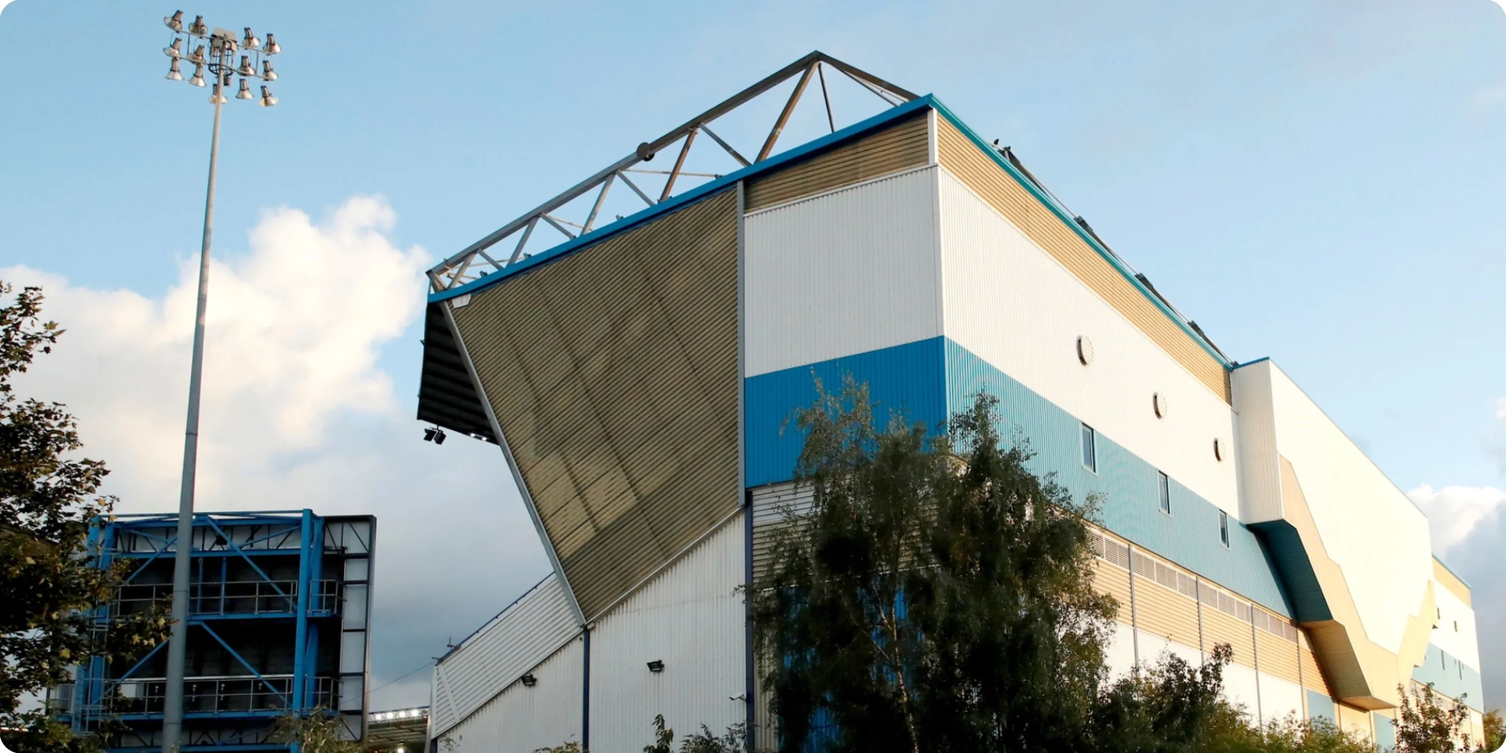 Sân vận động St Andrews của Birmingham City, nơi Troy Deeney từng đối mặt áp lực lớn