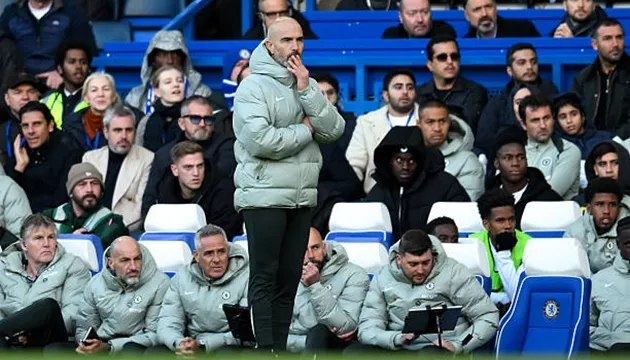 Enzo Maresca chịu áp lực sau thất bại, phải đối diện vấn đề chiến thuật và nhân sự